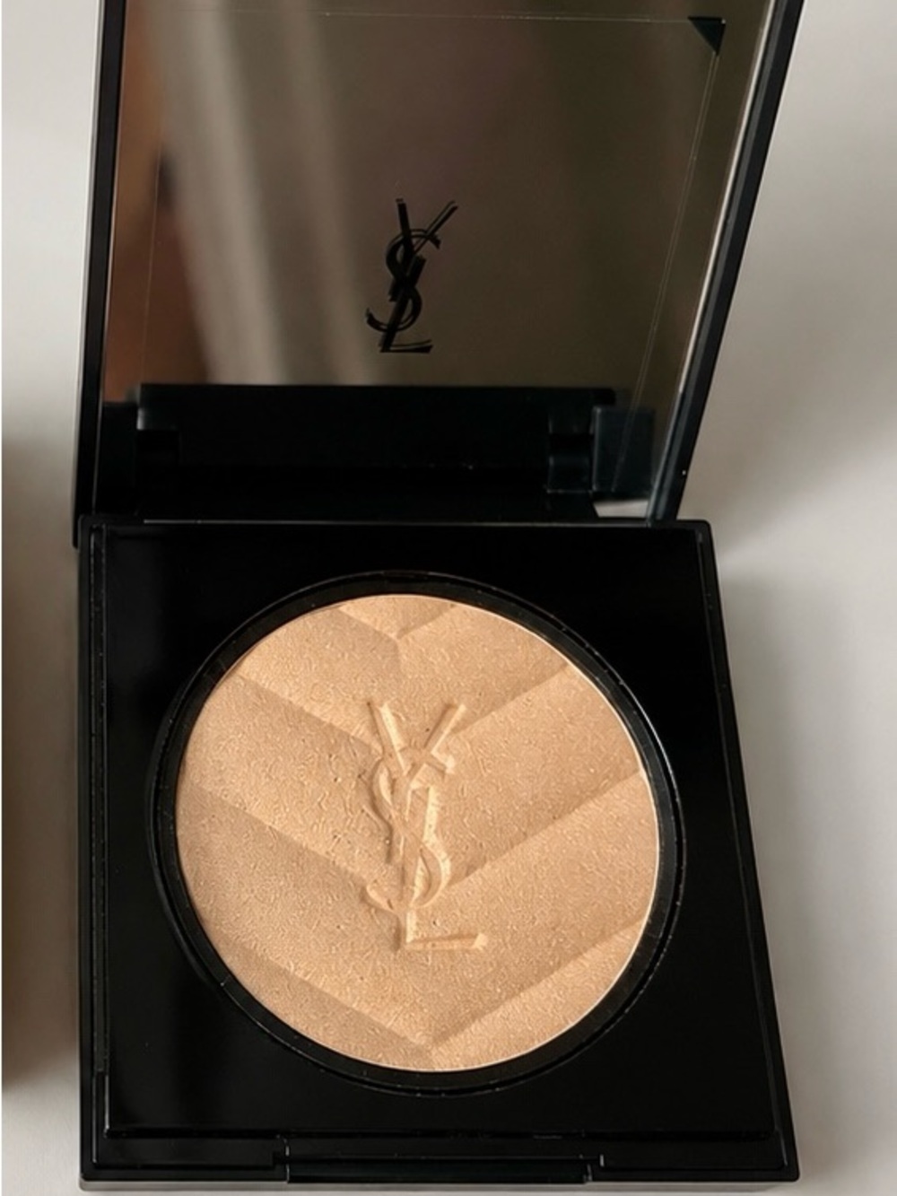 Yves Saint Laurent Highlighter Hypnotic Honey